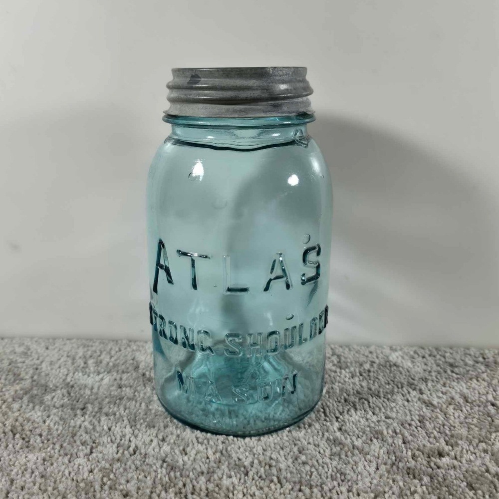 Vintage Atlas‎ Strong Shoulder Mason Jar Aqua Blue Glass Metal Lid